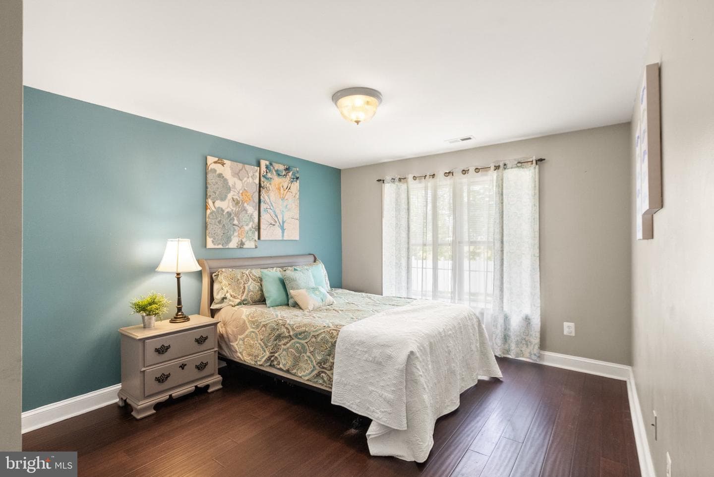 16609 Badger Court photo 46