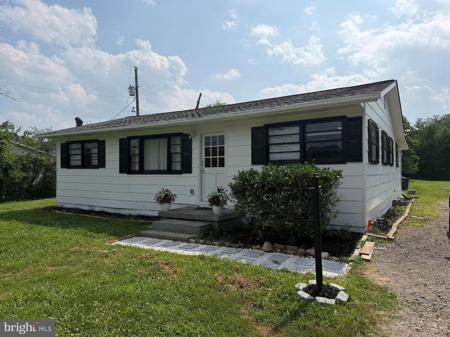 8606 Linton Hall Road, Bristow