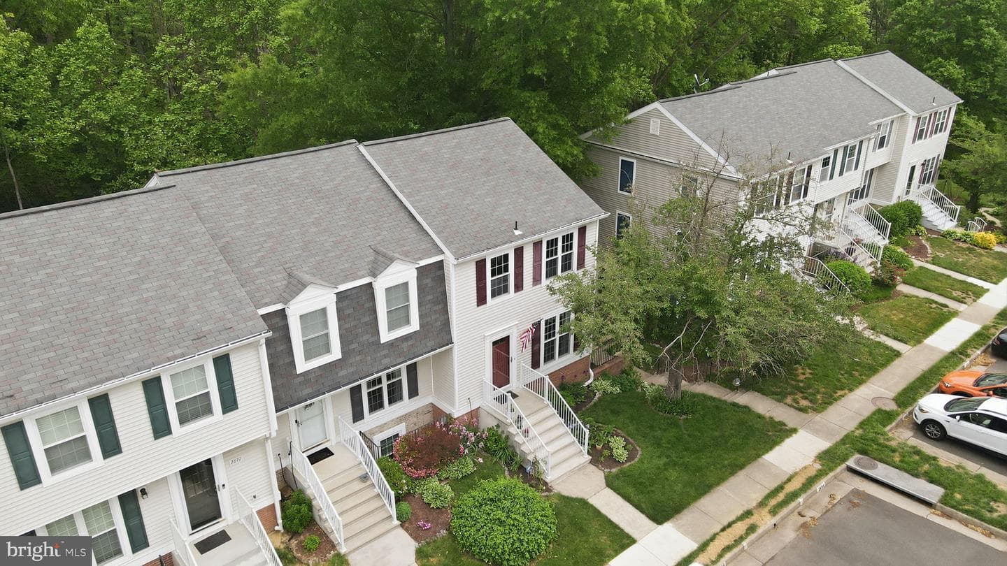 2866 Burgundy Place photo 24