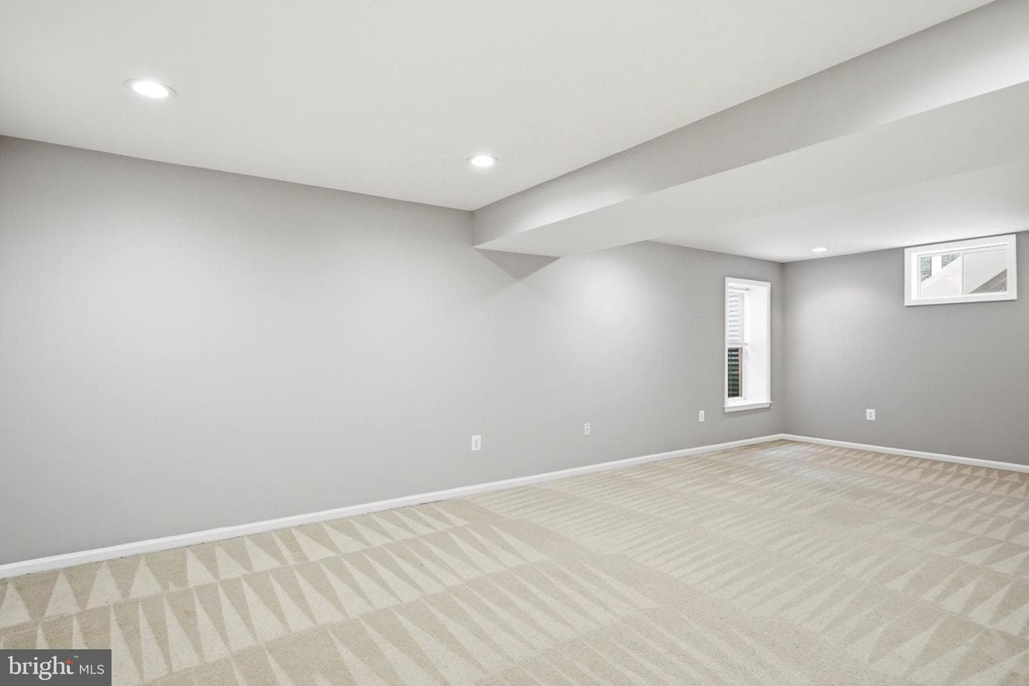 16542 Reservoir Loop photo 11