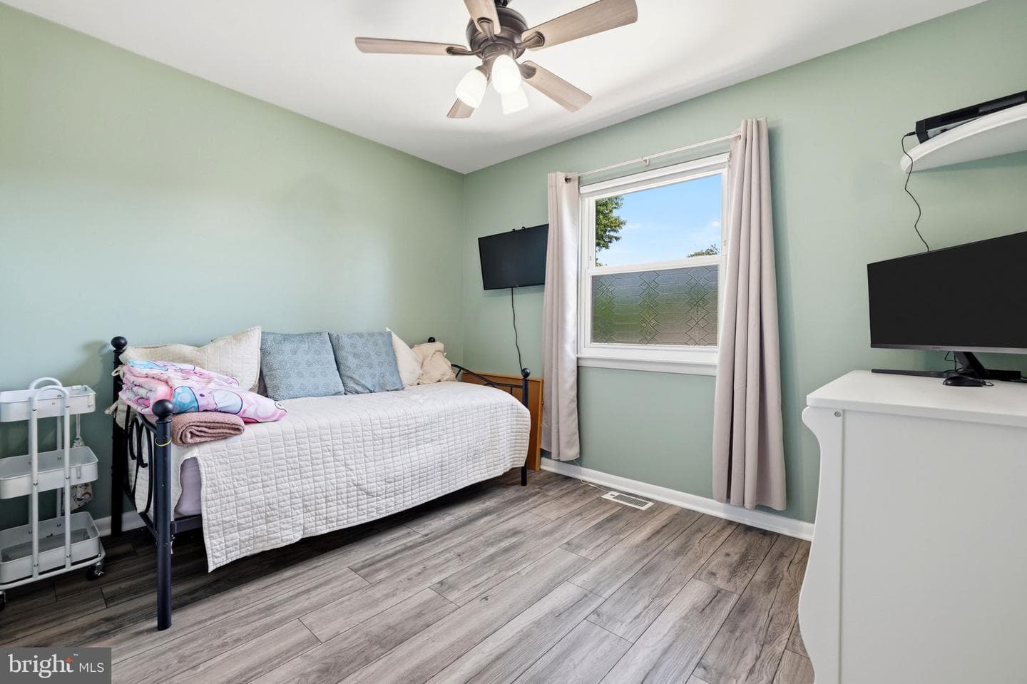 5307 Saphire Court photo 44
