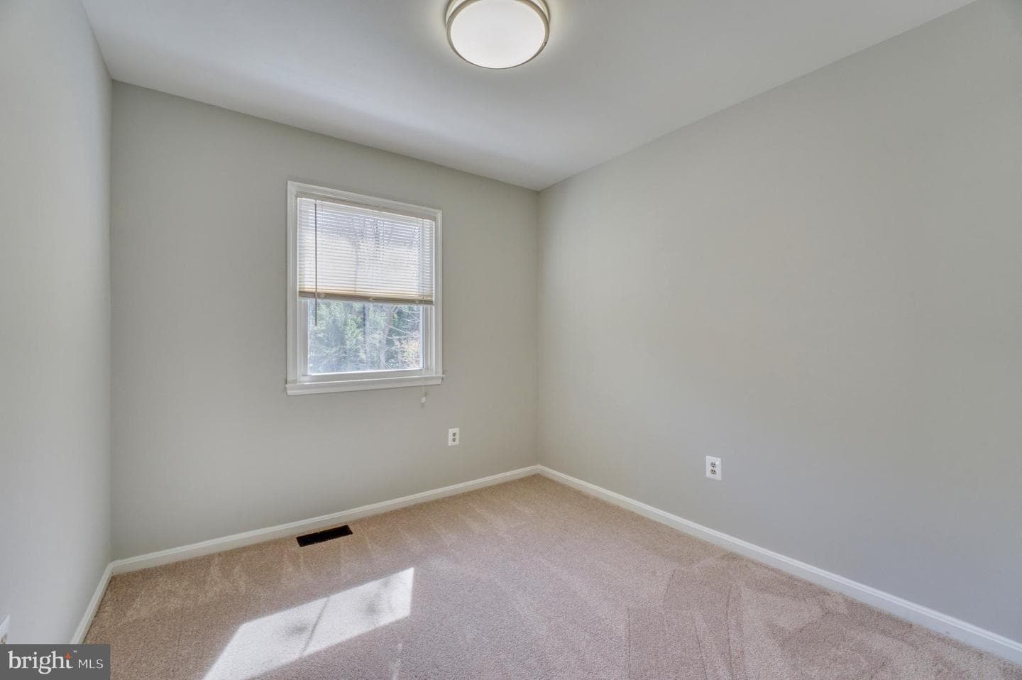 12488 Skipper Circle photo 24