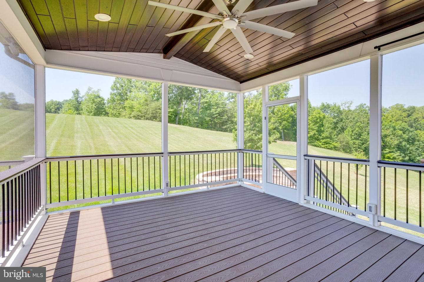 18475 Kerill Rd photo 10