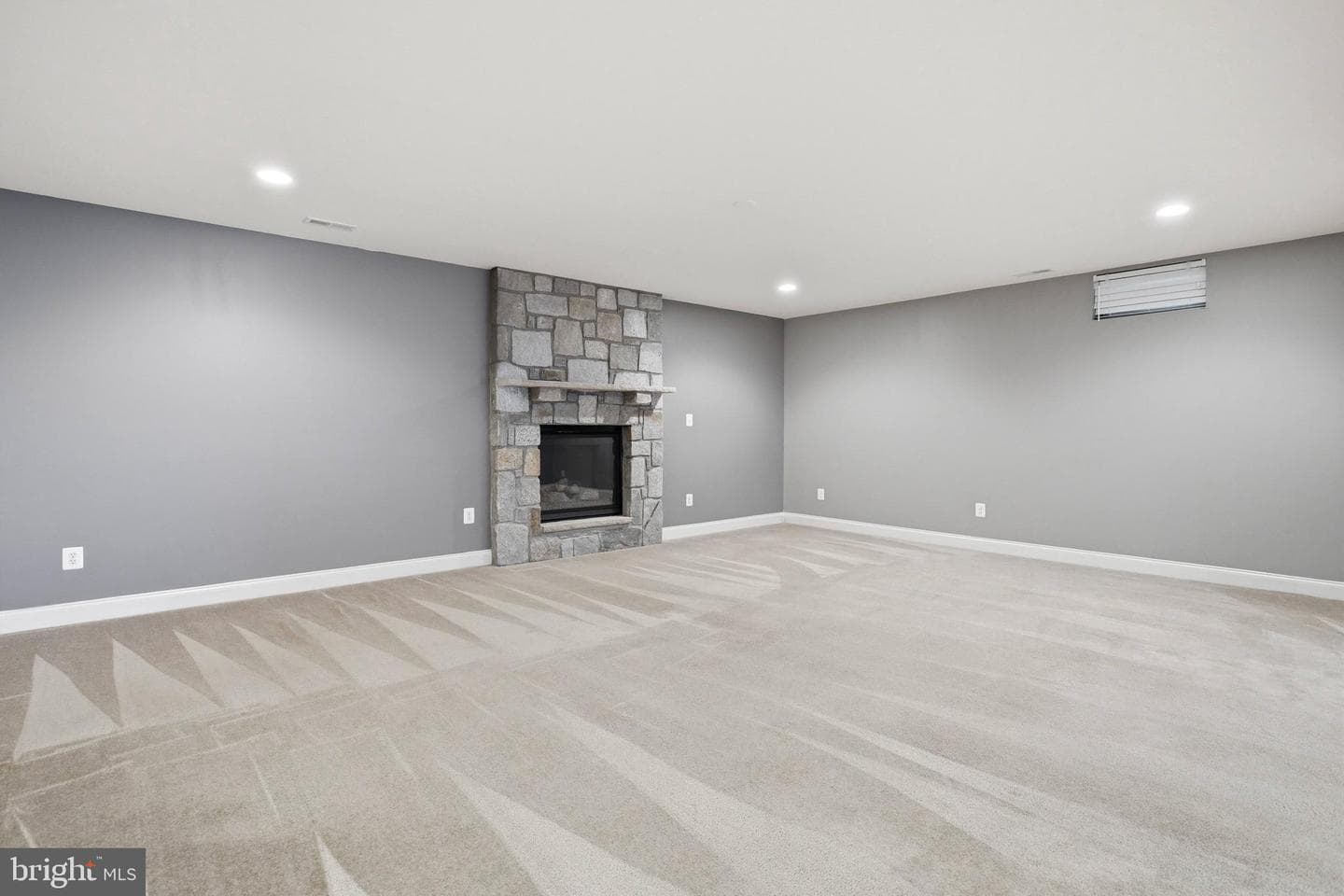 18475 Kerill Rd photo 29