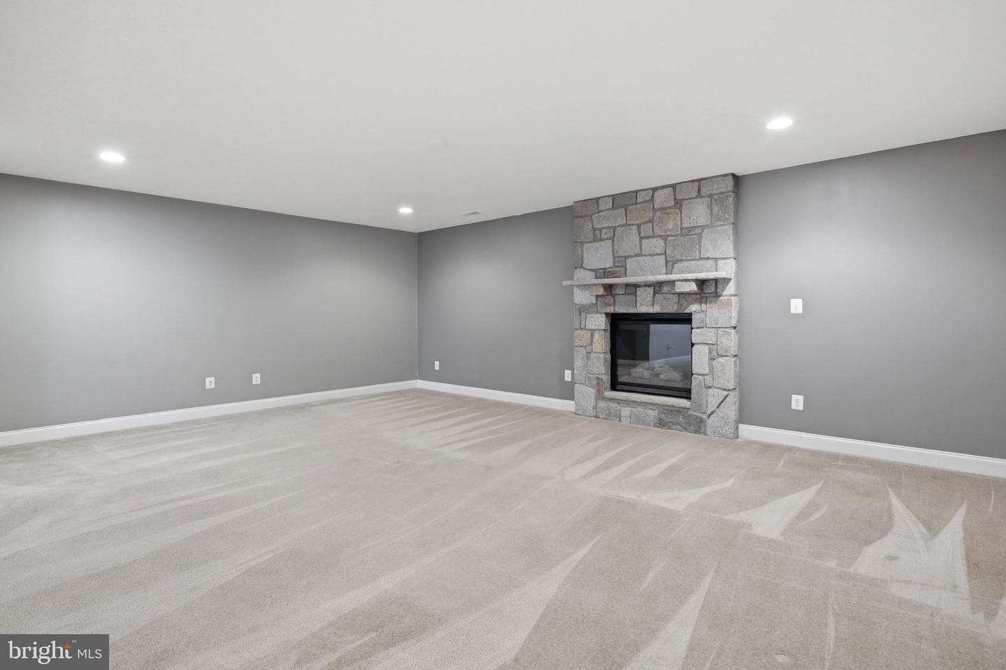 18475 Kerill Rd photo 31