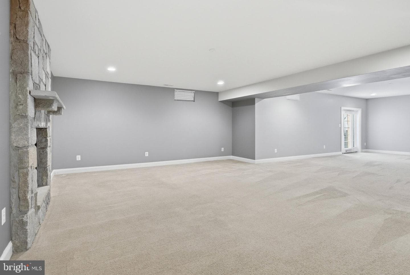 18475 Kerill Rd photo 33