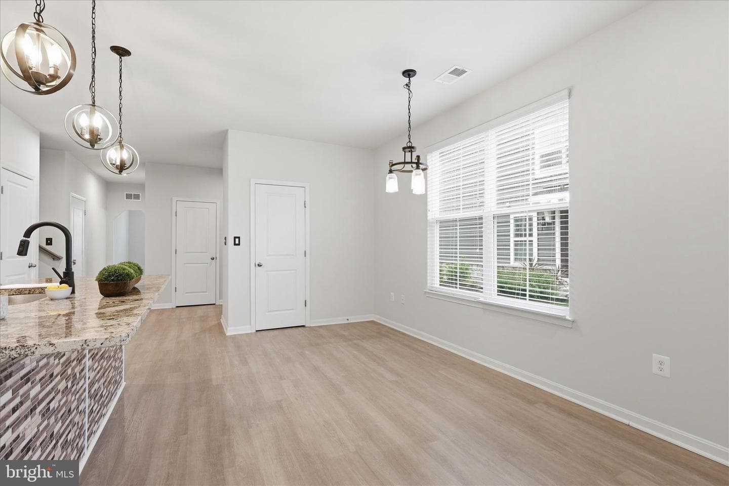3664 Traford Lane photo 11