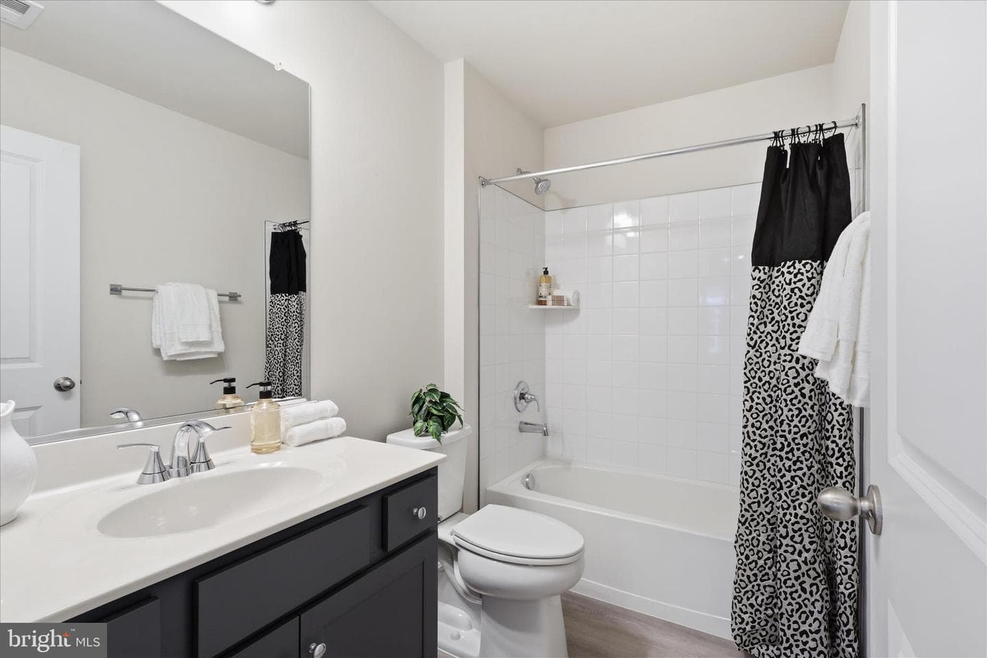 3664 Traford Lane photo 34