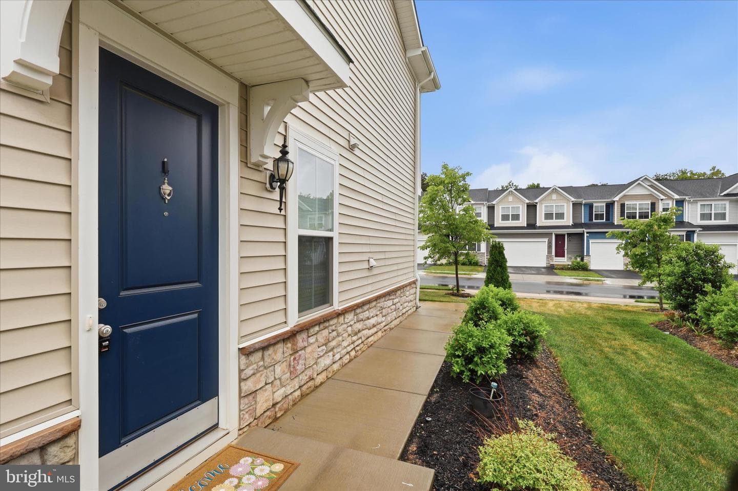3664 Traford Lane photo 4