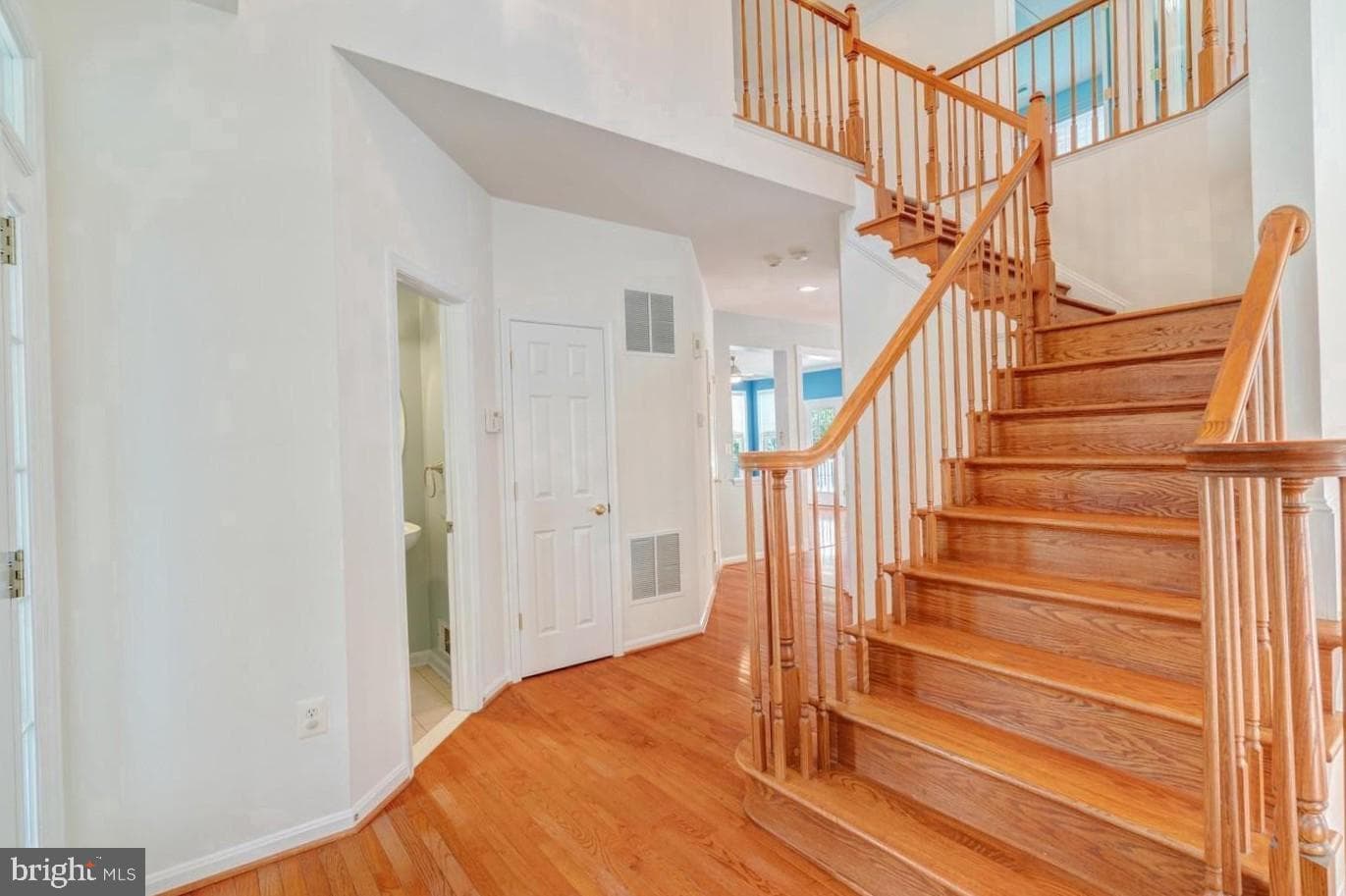 14036 Albert Way photo 4