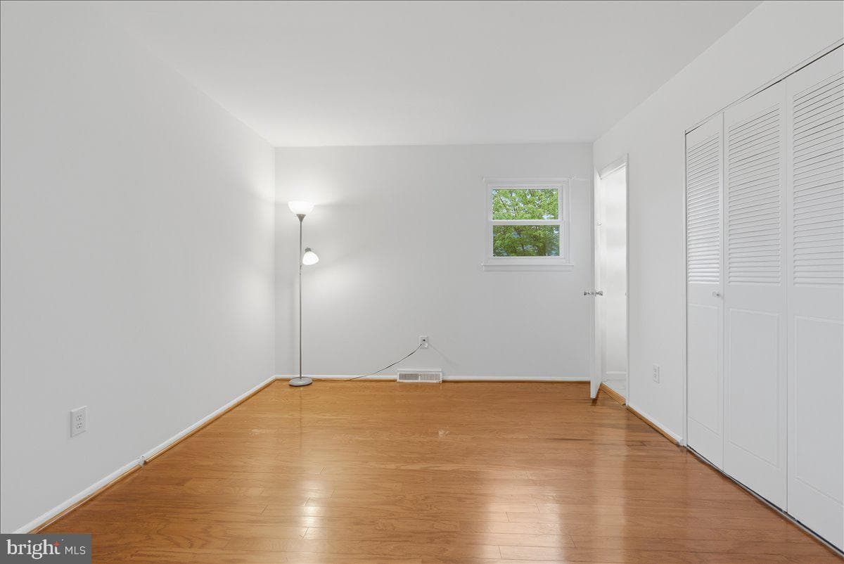 7987 Deward Court photo 28