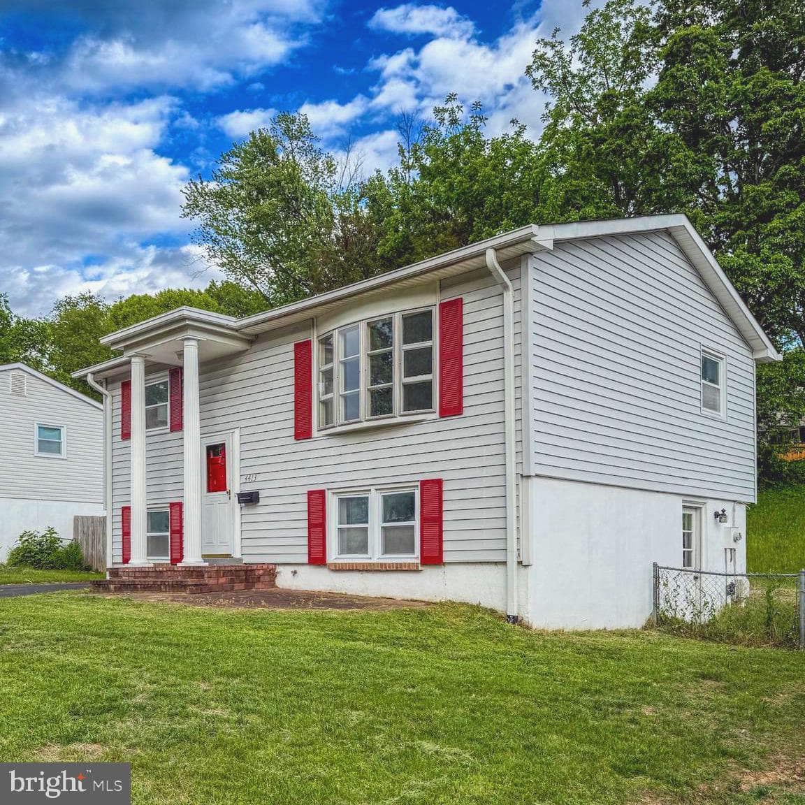 4413 Kenwood Drive photo 4