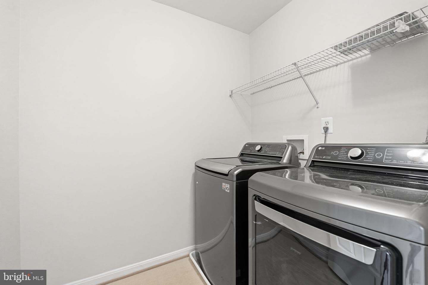 10376 Plum Tree Court photo 31