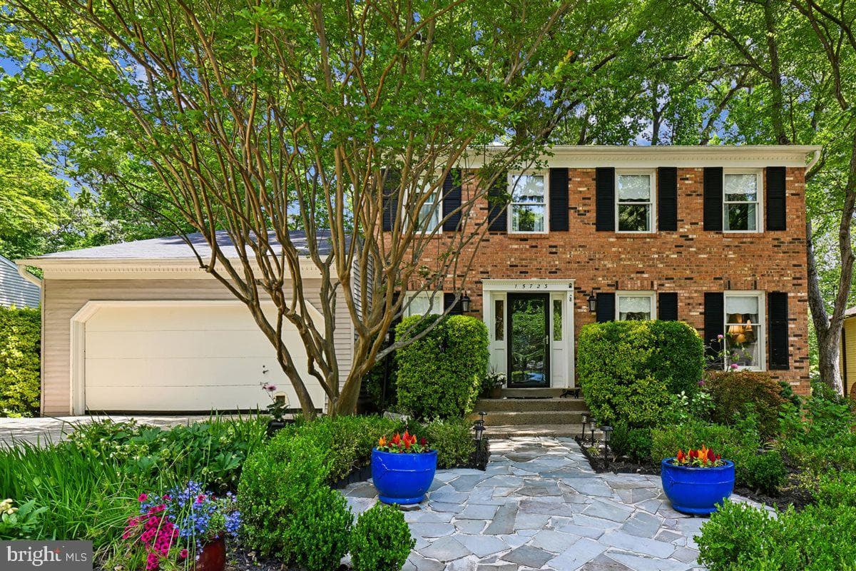 15723 Brandywine Road