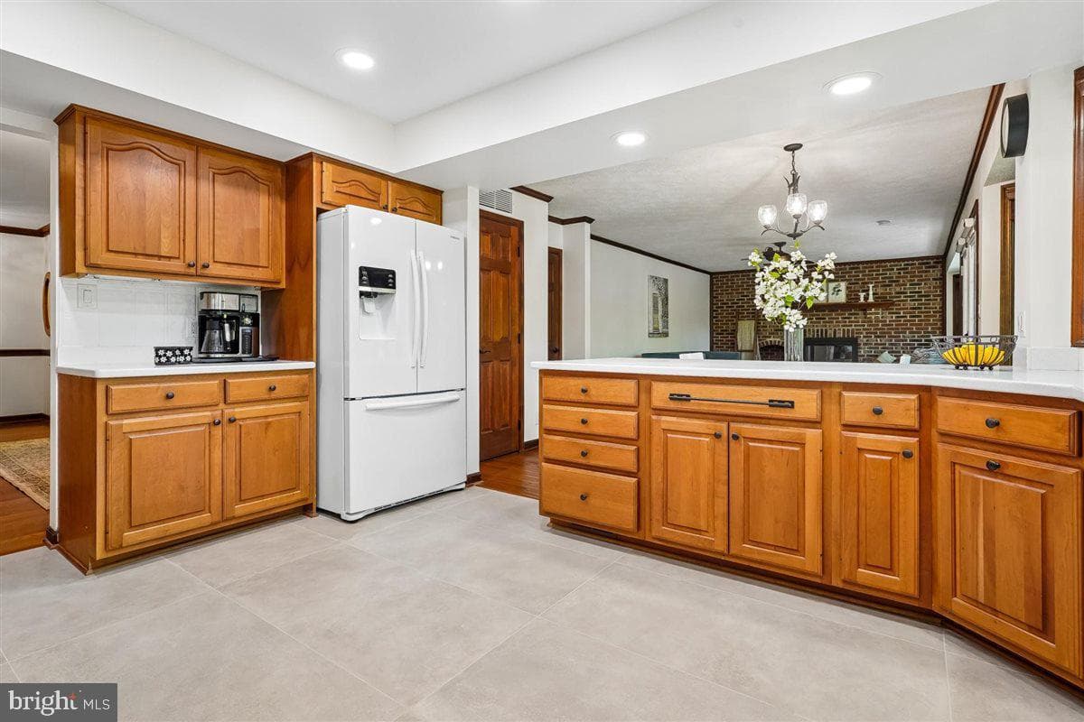 15348 Edgehill Drive photo 12