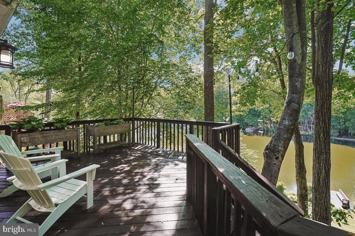 15348 Edgehill Drive photo 17