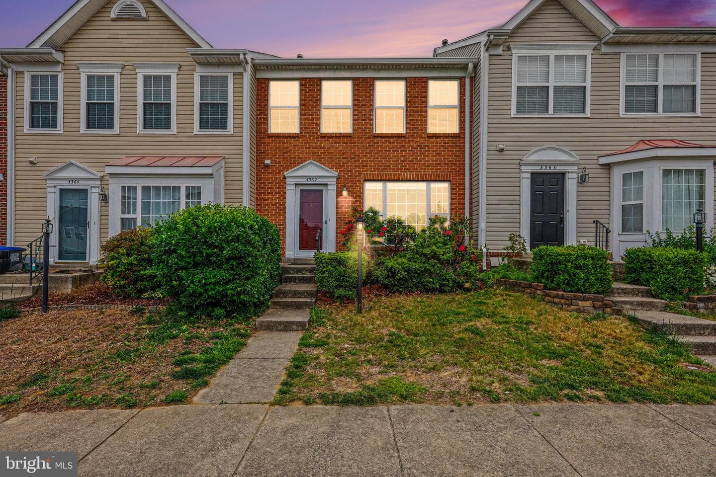 3362 Vineland Place