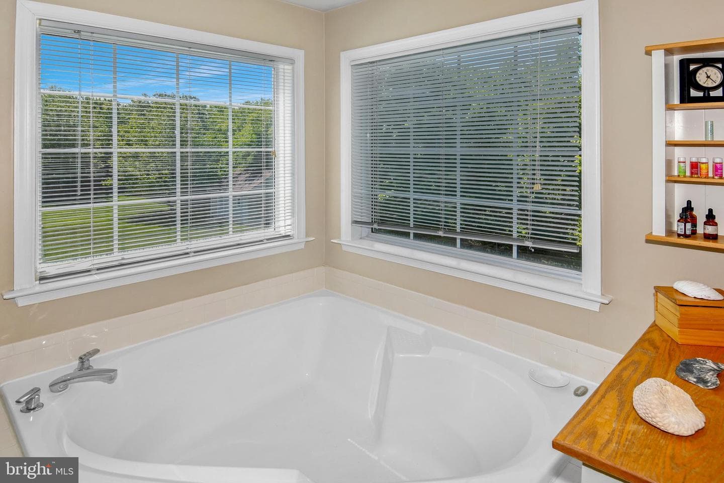 5977 Tapestry Drive photo 27