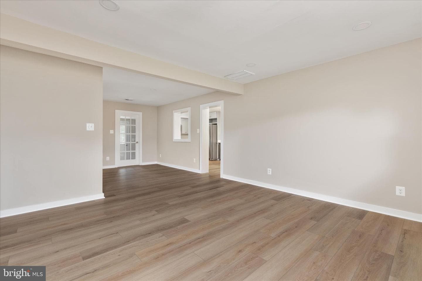 14013 Glenkirk Road photo 5