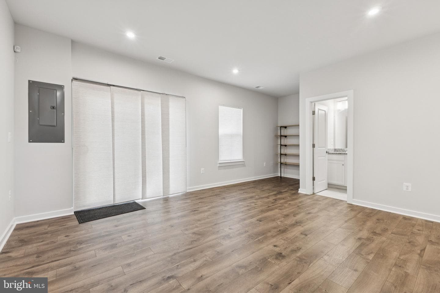 1697 Beech Leaf Street photo 3