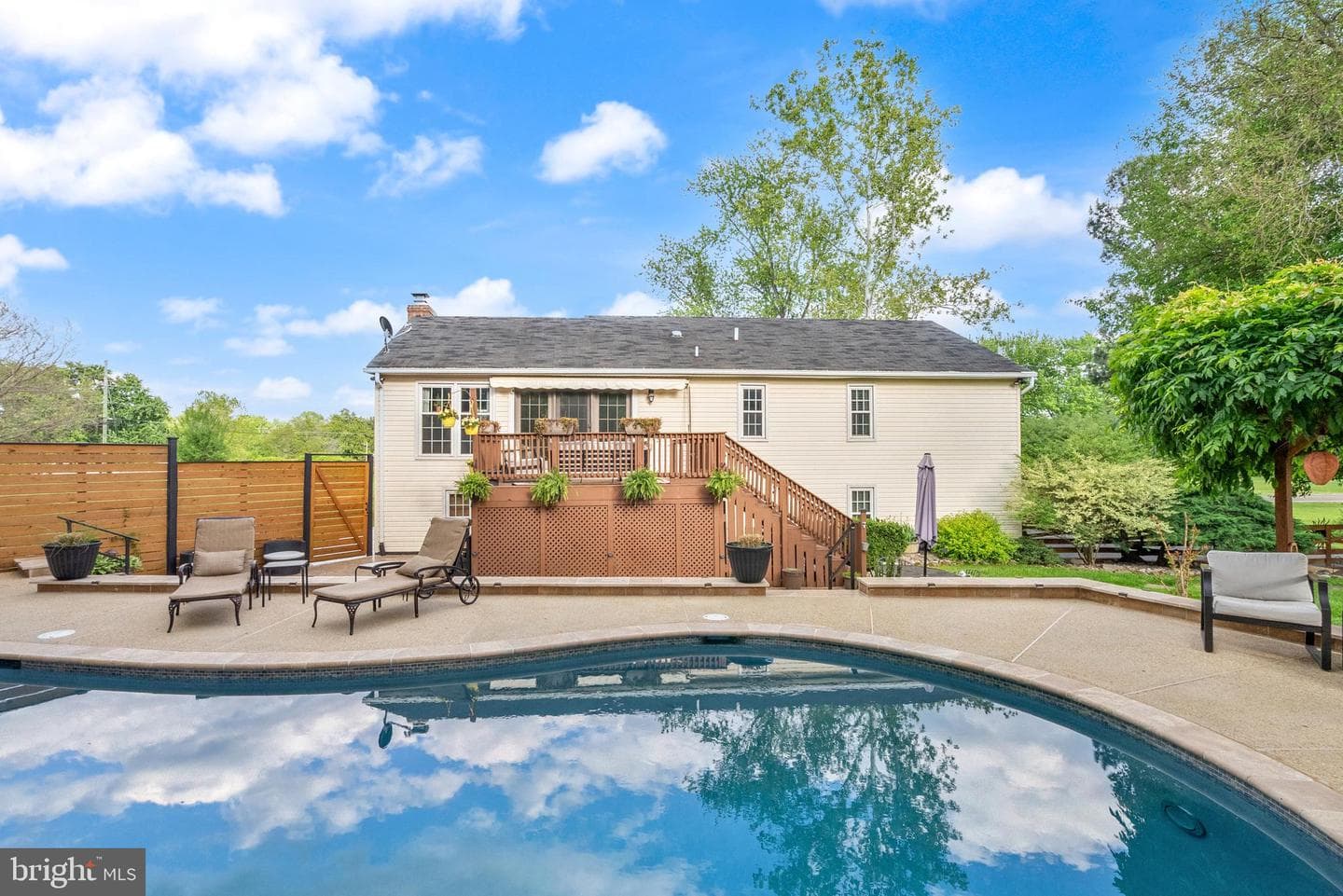 9900 Hynson photo 11