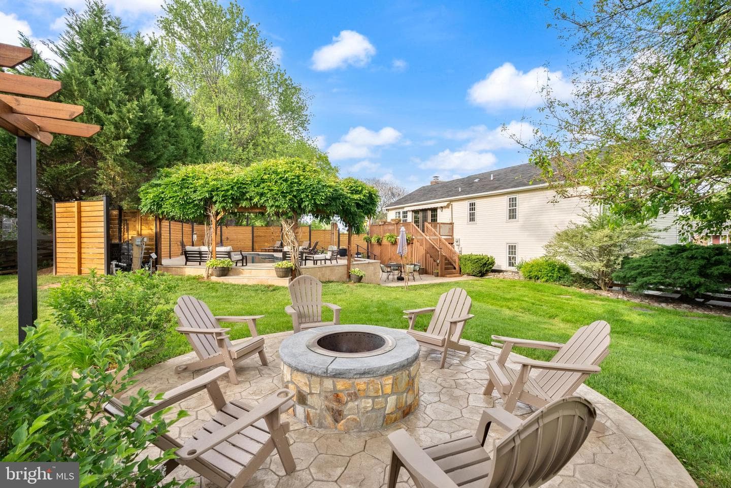 9900 Hynson photo 23