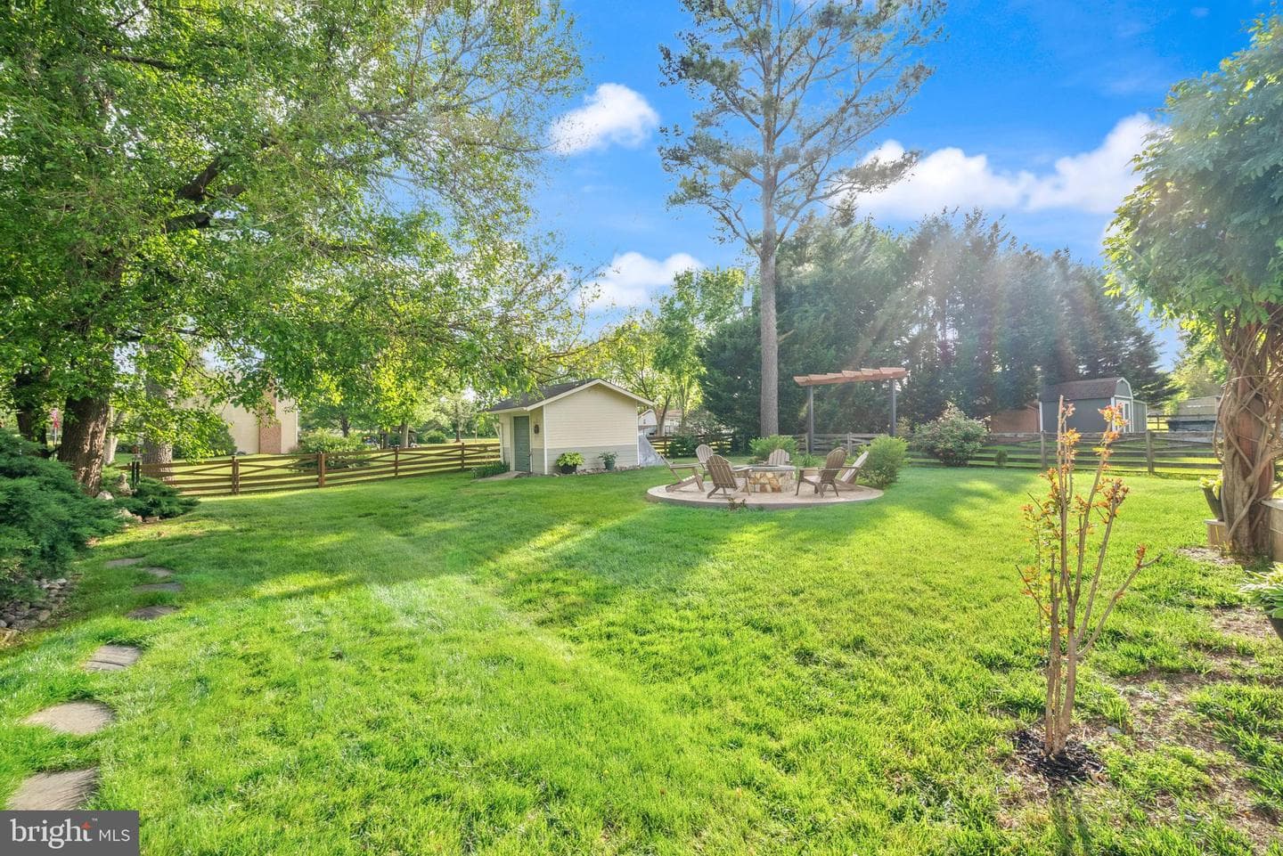 9900 Hynson photo 24