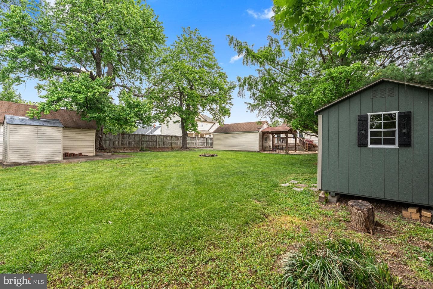 13406 Woodbridge Street photo 13