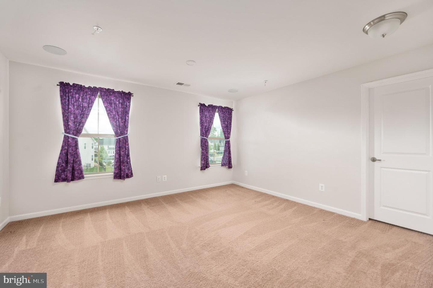 2505 Sweet Clover Court photo 38