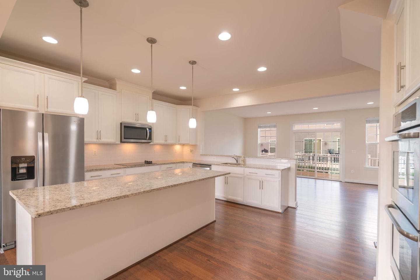 10739 Caledonia Meadow Drive photo 28