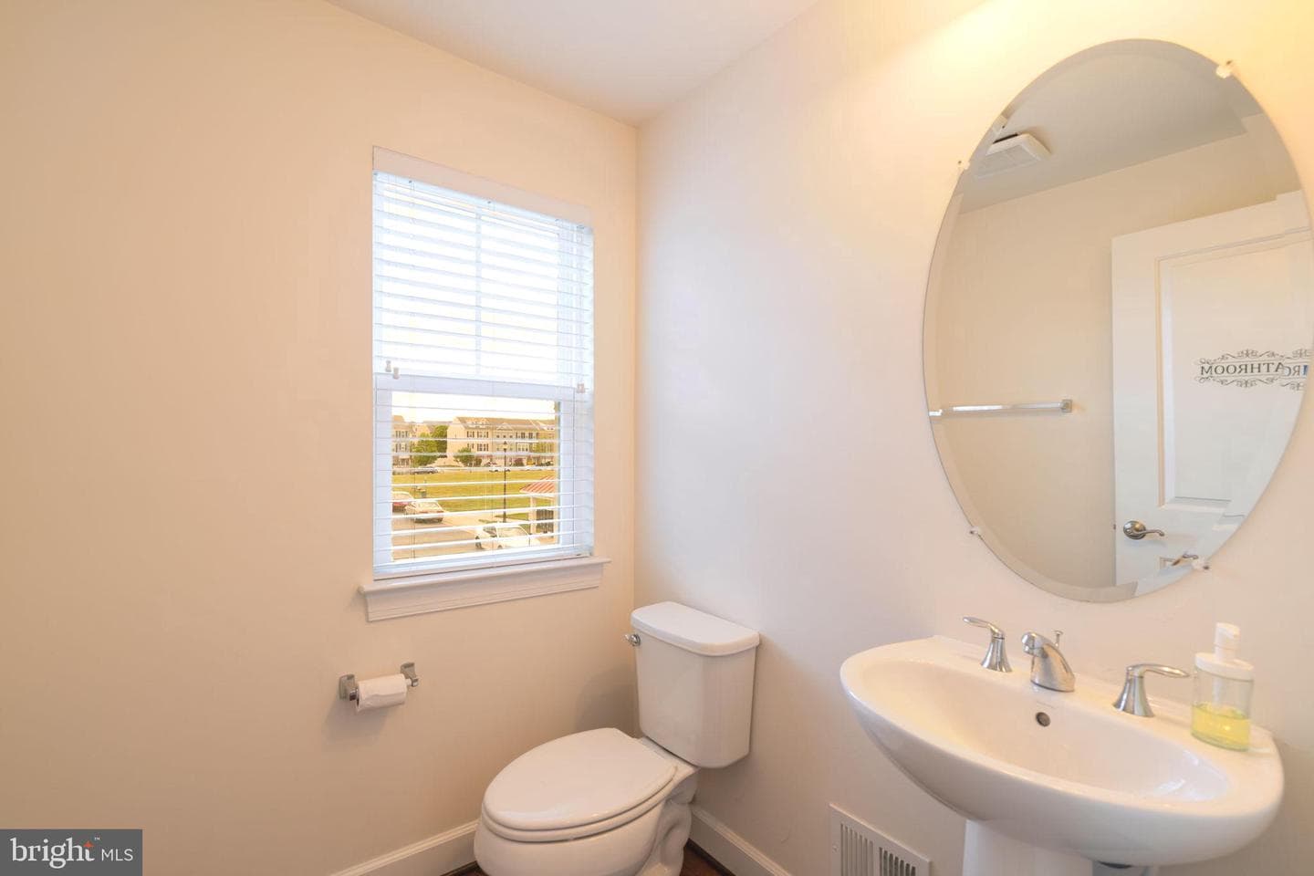 10739 Caledonia Meadow Drive photo 32