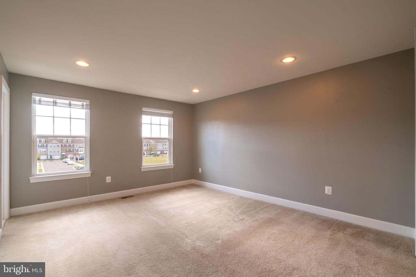 10739 Caledonia Meadow Drive photo 39