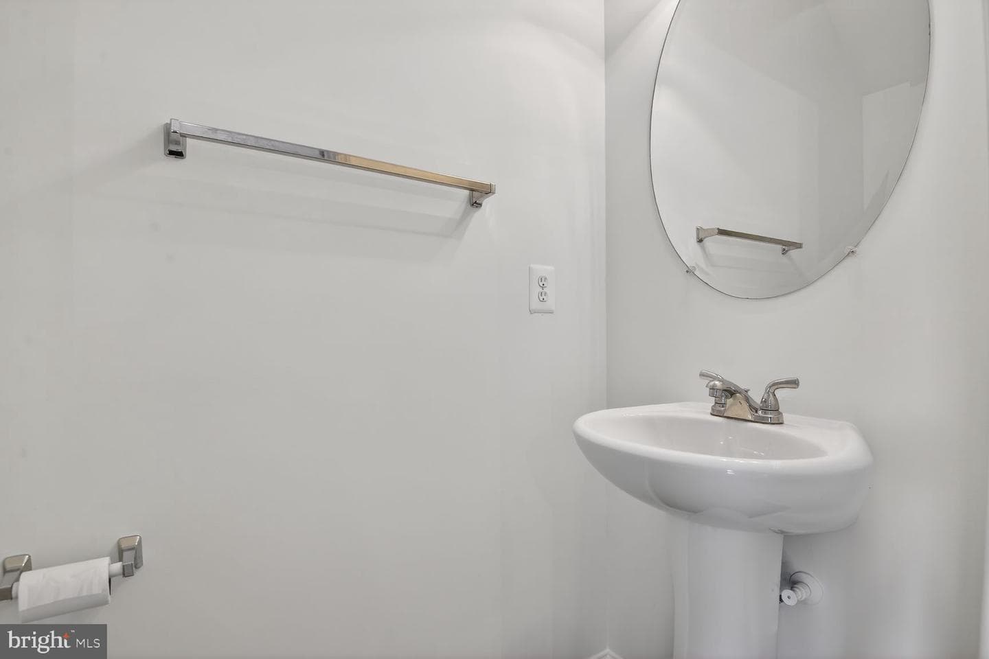 15700 John Diskin Circle photo 22
