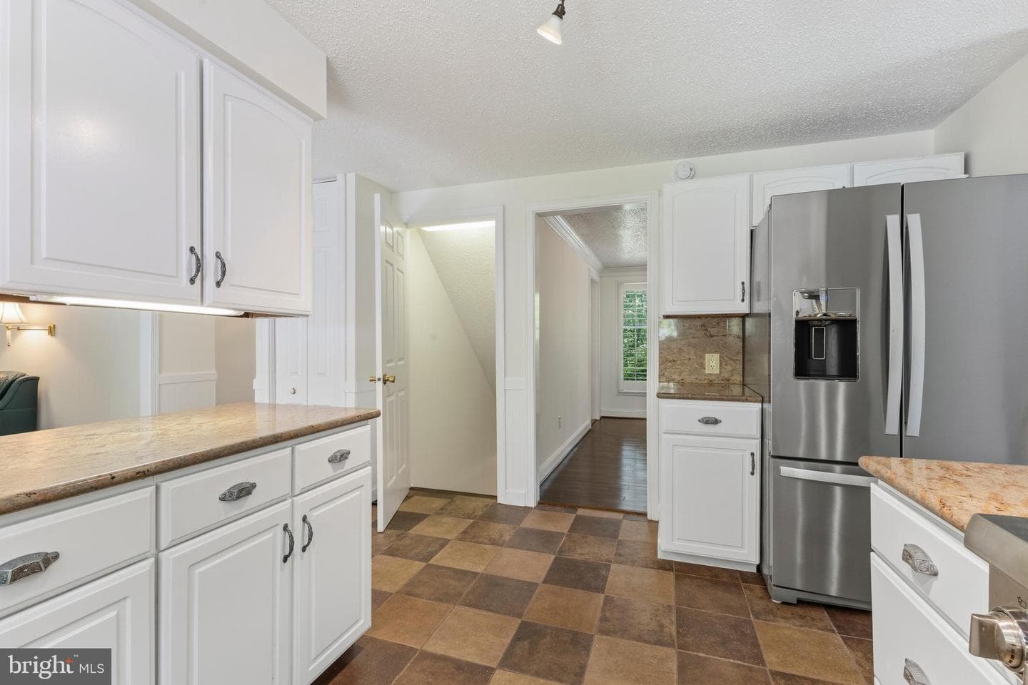 8181 Erika Drive photo 22