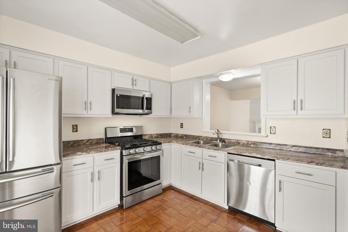 11186 Privates Court photo 4