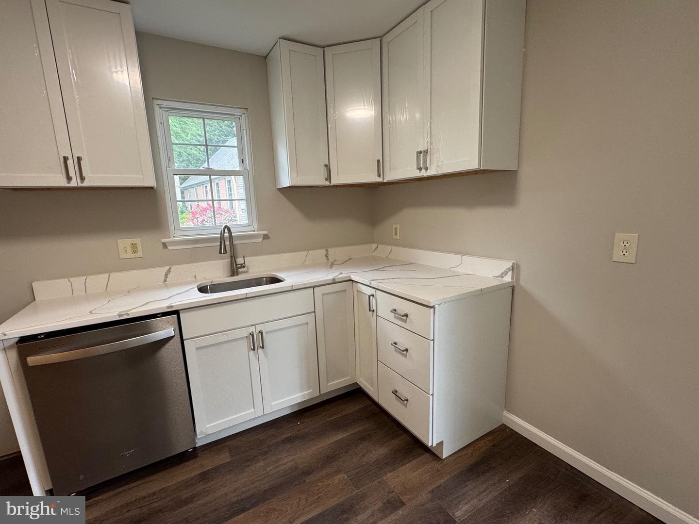 5372 Seneca Court photo 15