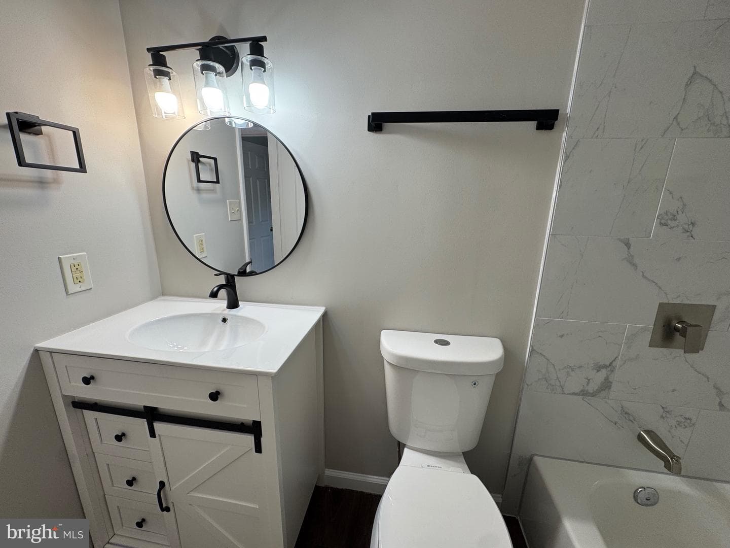5372 Seneca Court photo 46