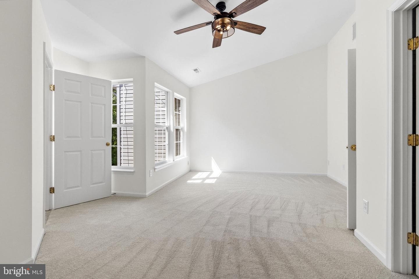 1526 Grosbeak Court photo 22