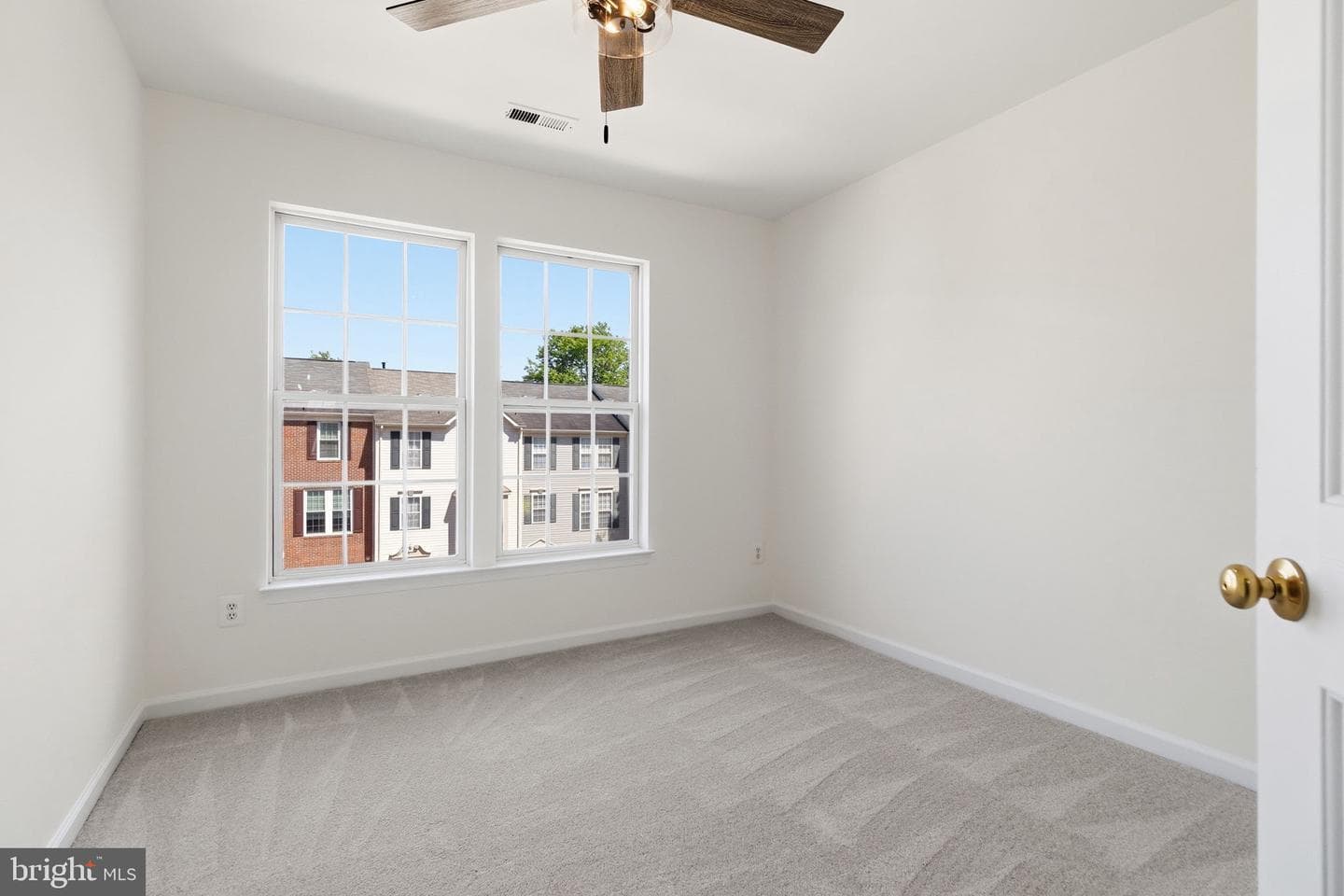 1526 Grosbeak Court photo 24