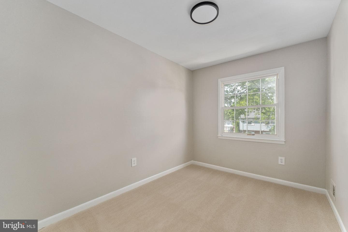 14843 Emberdale Drive photo 28