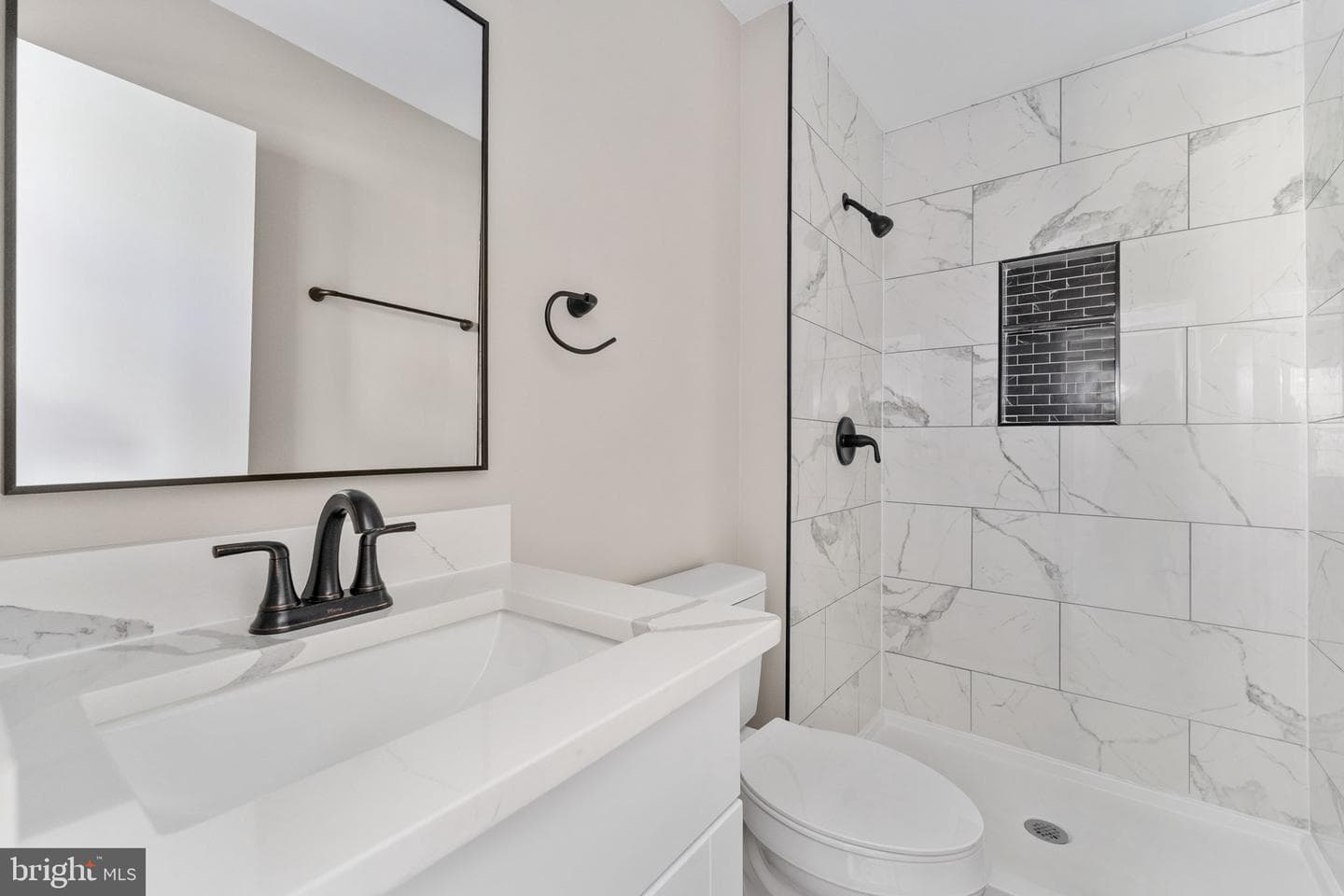 14843 Emberdale Drive photo 38