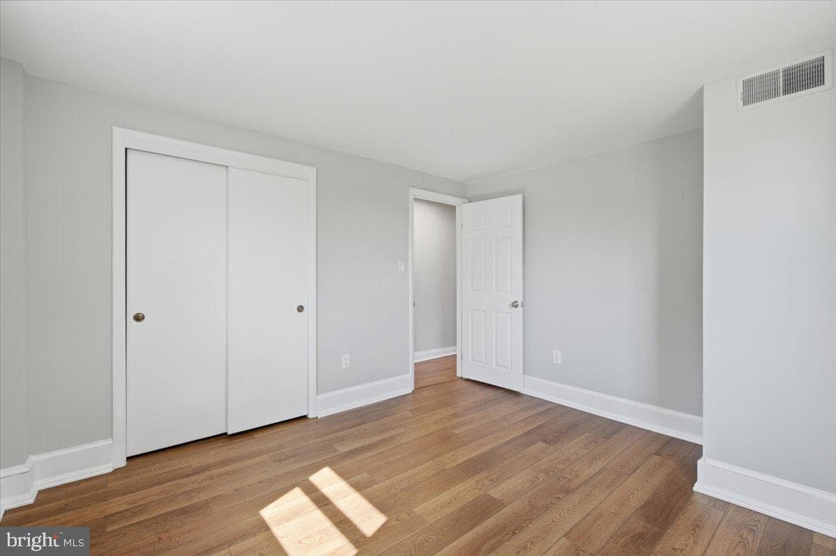 9933 Loudoun Ave photo 29