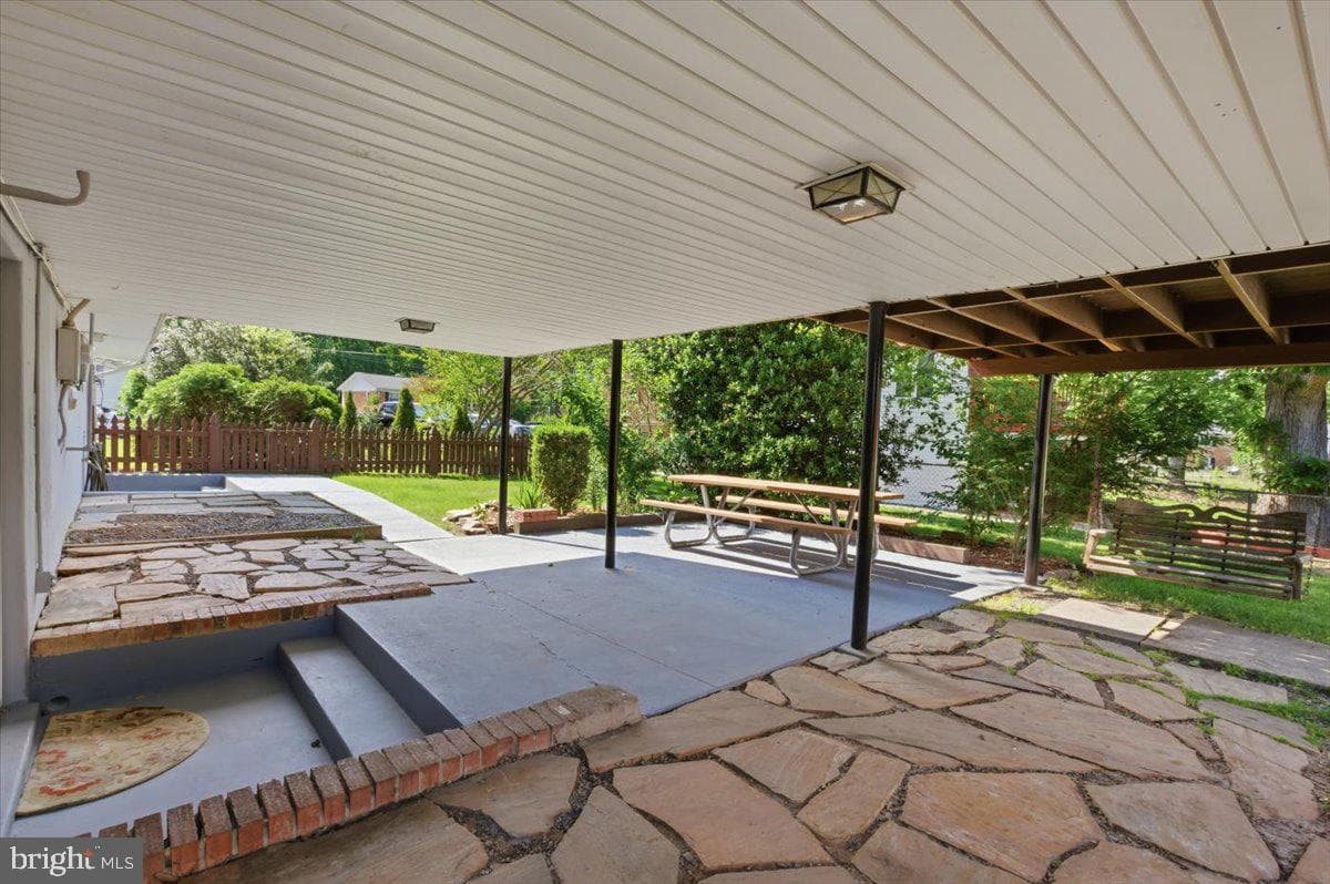 9933 Loudoun Ave photo 34