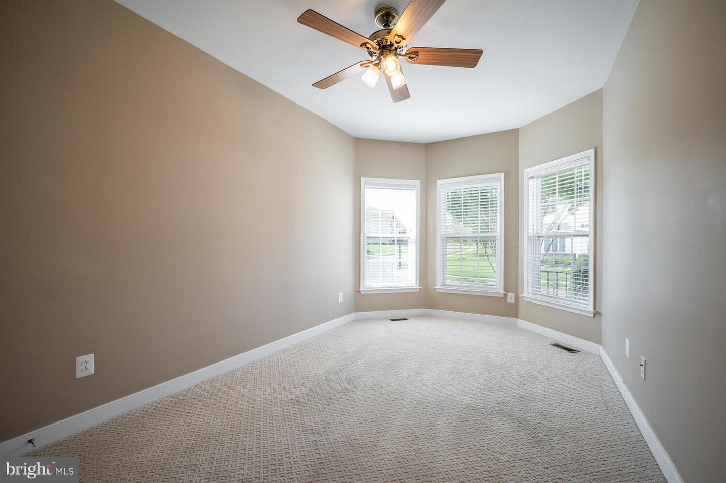 6005 Piney Grove Way photo 27