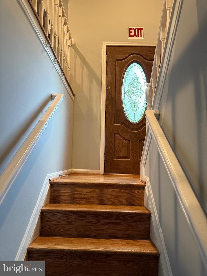 7778 Beadfield Court photo 4