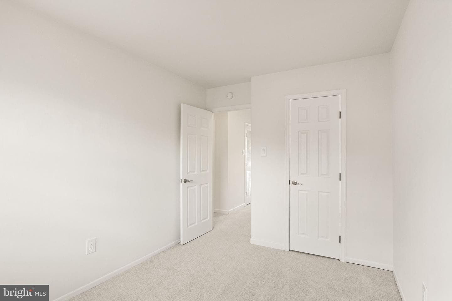 14748 Tamarack Place photo 25
