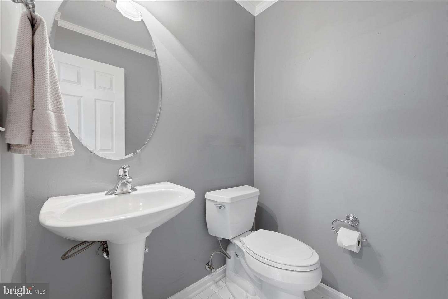 7009 Courtyard Way photo 26