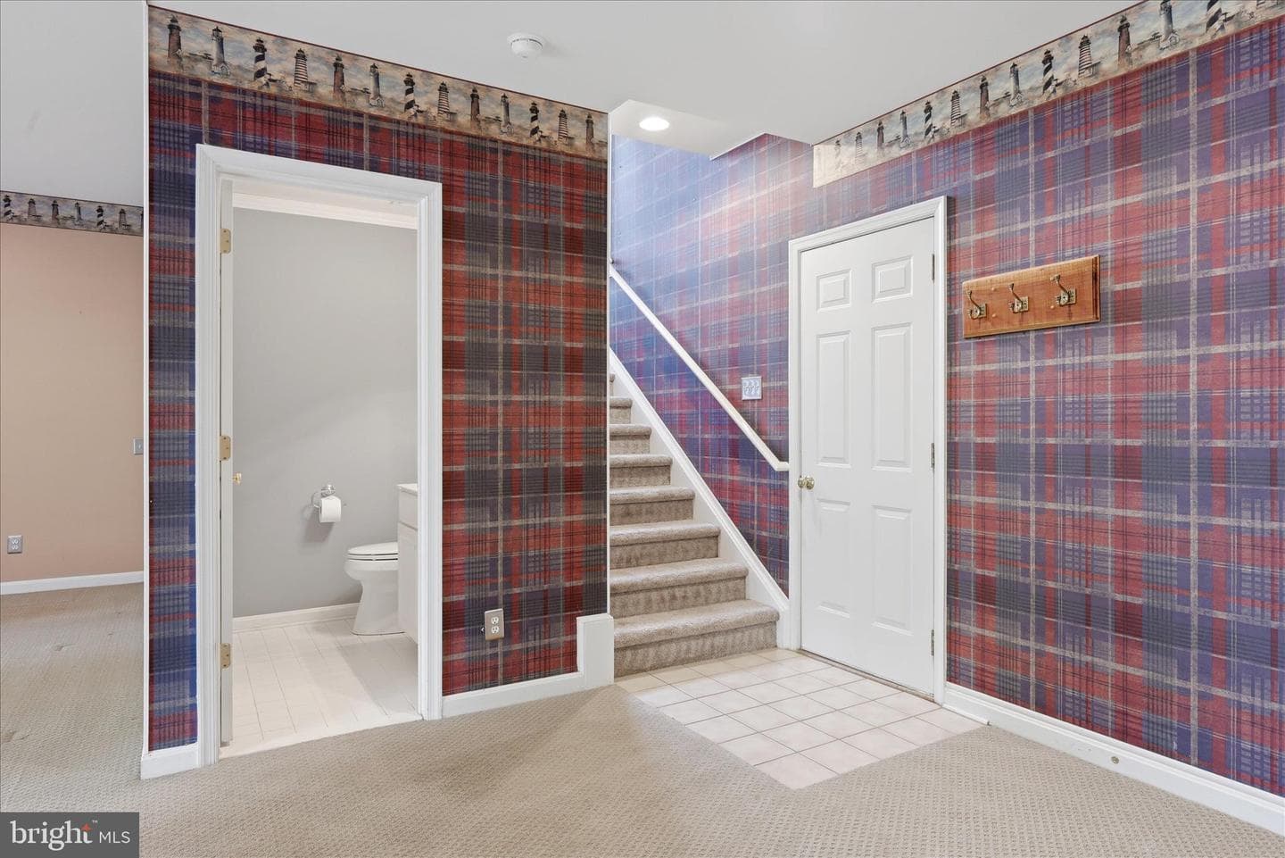 7009 Courtyard Way photo 46