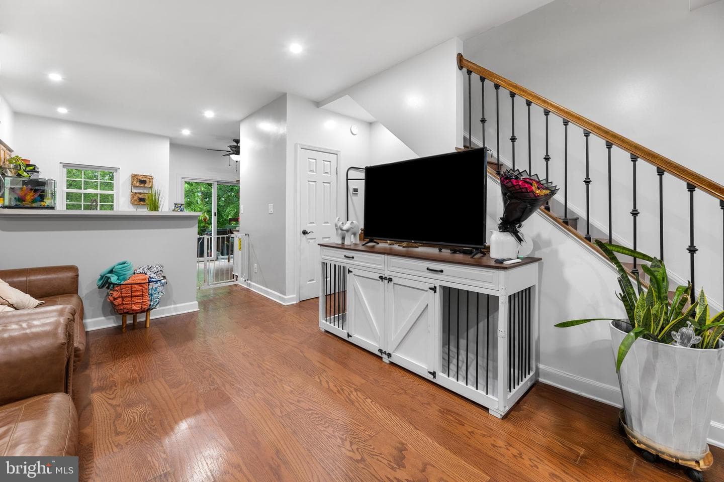 4248 Ashmere Circle photo 4