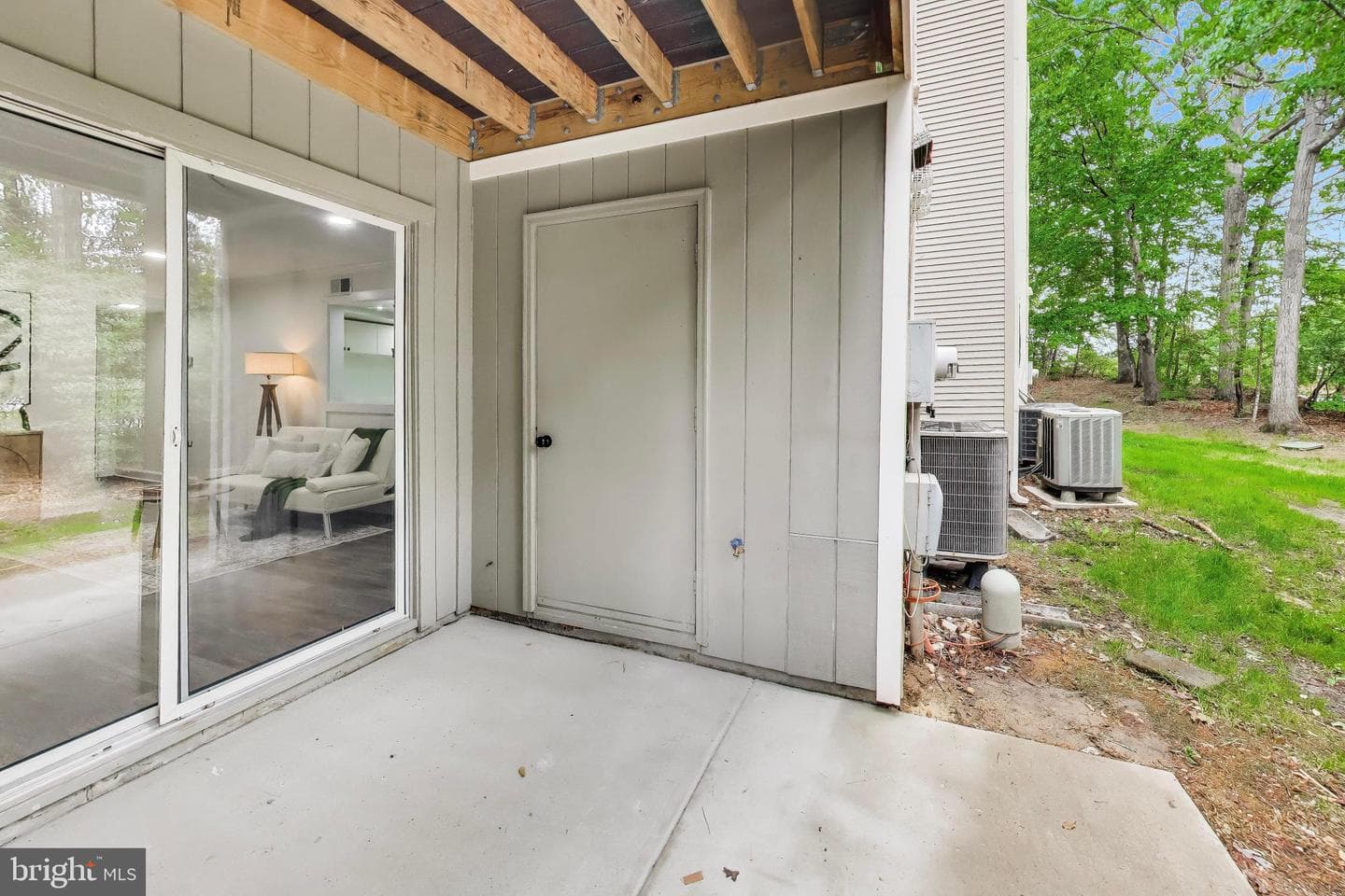 2746 Bordeaux Place photo 25